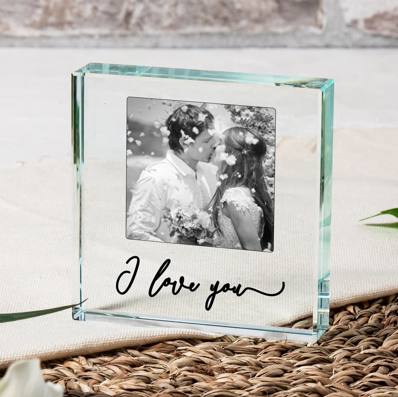 Shop the Best Personalised Romantic Gifts for Your Loved One
