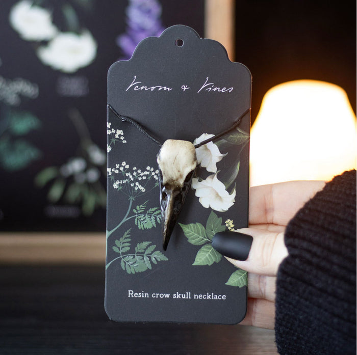 Gothic Jewellery Resin Crow Skull Necklace