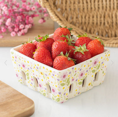 Daisy & Duck Print Ceramic Berry Basket