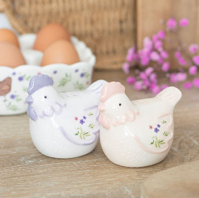 Hen Chicken Shaped Salt and Pepper Shakers Set