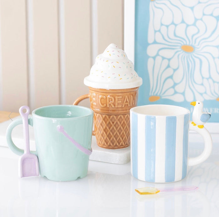 Seaside Ice Cream Cone Lidded Mug