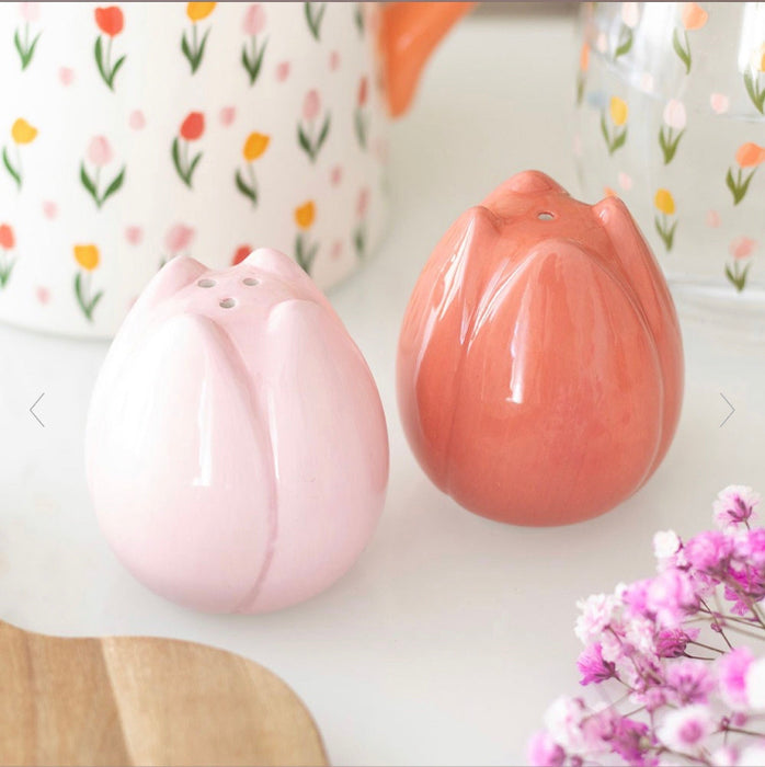 Tulip Shaped Salt and Pepper Shakers - Home Kitchen Decor