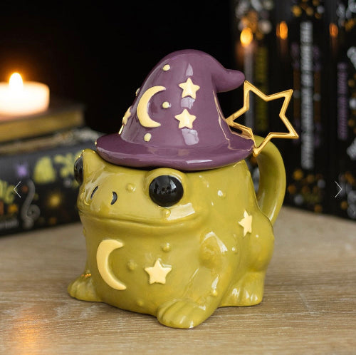 Magic Toad Shaped Mug with Spoon - Witchy Home Decor