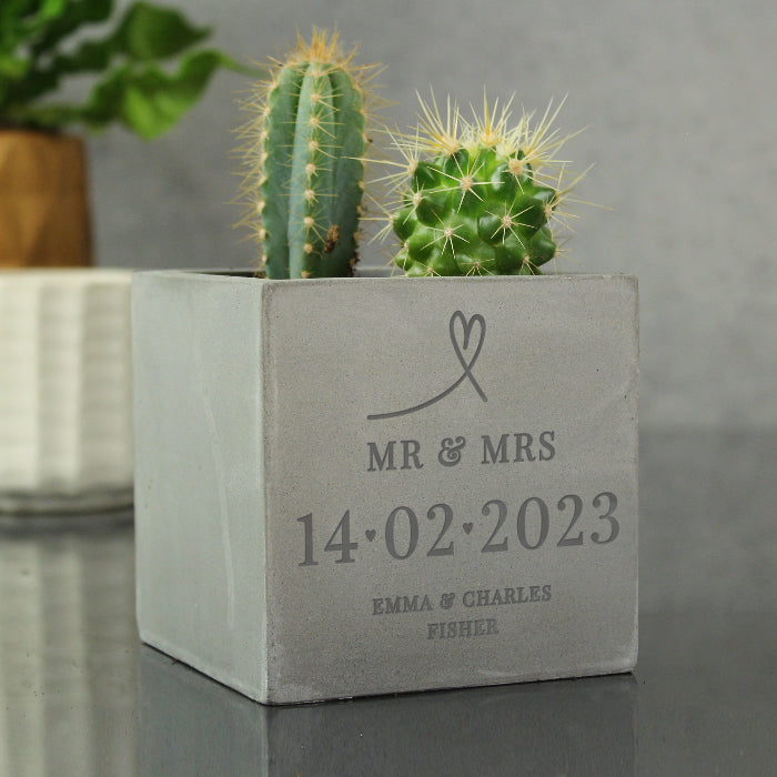Personalised Mr & Mrs Wedding Concrete Plant Pot