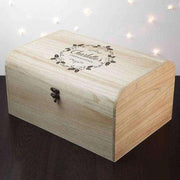 Personalised Christmas Eve Chest With Mistletoe Wreath - Myhappymoments.co.uk