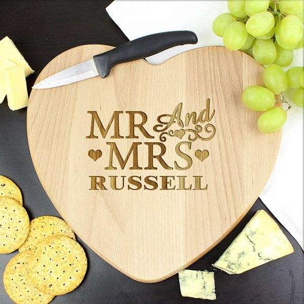 Engraved Mr & Mrs Heart Chopping Board - Myhappymoments.co.uk