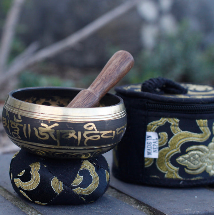 Mini Singing Bowl Gift Set - Black