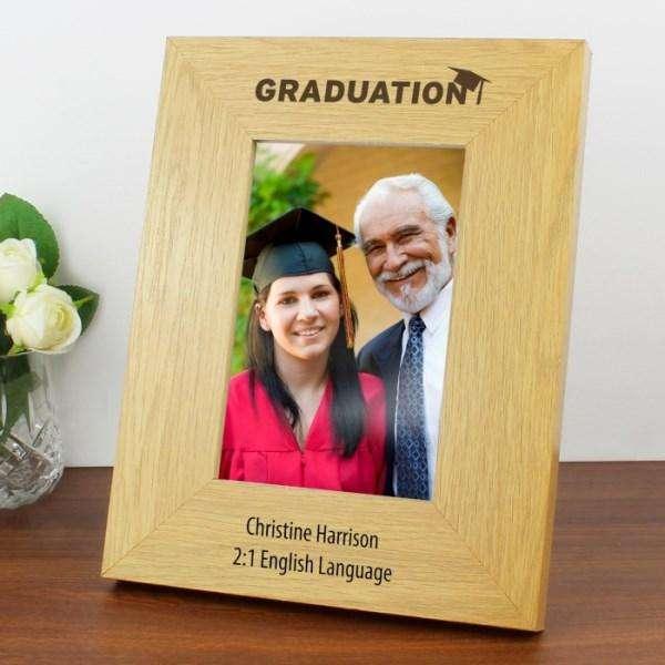Personalised Oak Finish Graduation Photo Frame 4x6 - Myhappymoments.co.uk