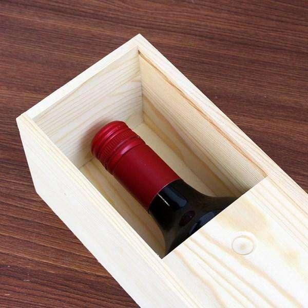 Personalised Merry Christmas Bottle Presentation Box - Myhappymoments.co.uk