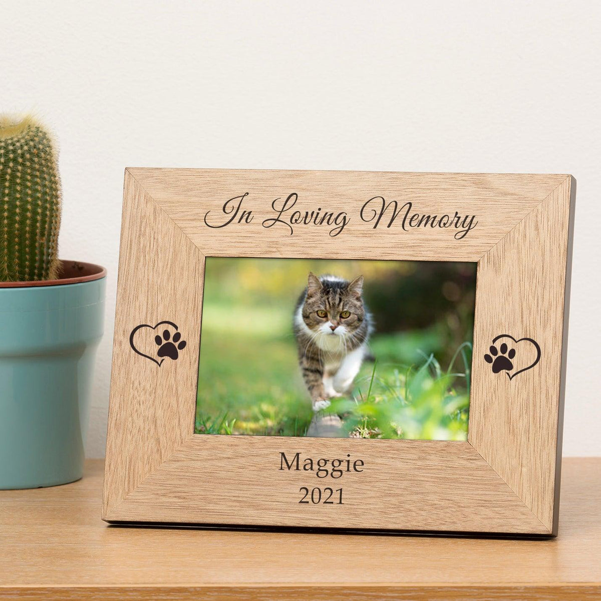 Personalised Cat Memorial Photo Frame - In Loving Memory | Gift