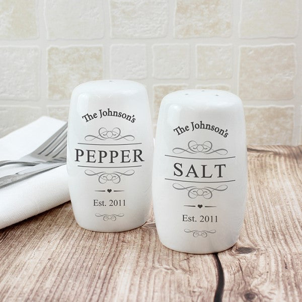 Personalised Salt and Pepper Shaker Set - Myhappymoments.co.uk