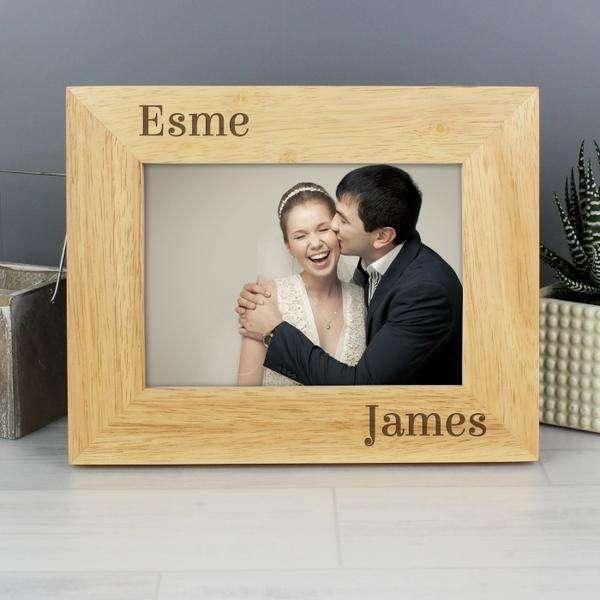 Personalised 7x5 Couples Wooden Photo Frame - Myhappymoments.co.uk