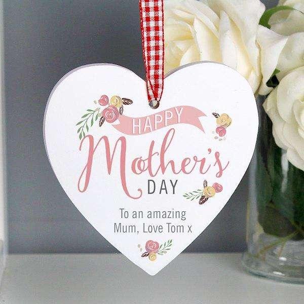 Personalised Floral Bouquet Mother's Day Wooden Heart Decoration - Myhappymoments.co.uk
