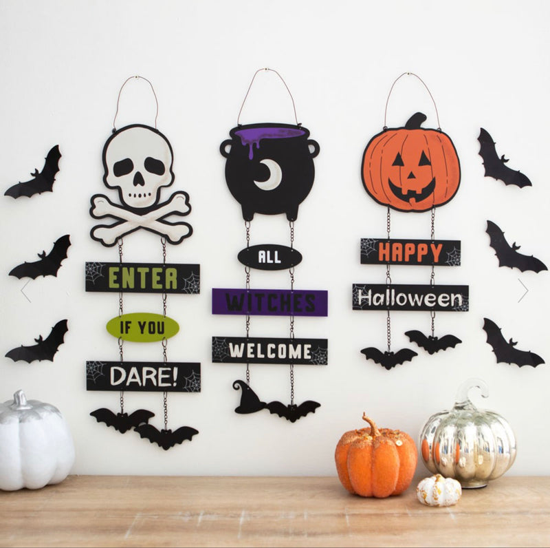 Enter If You Dare Chain Skull Sign
