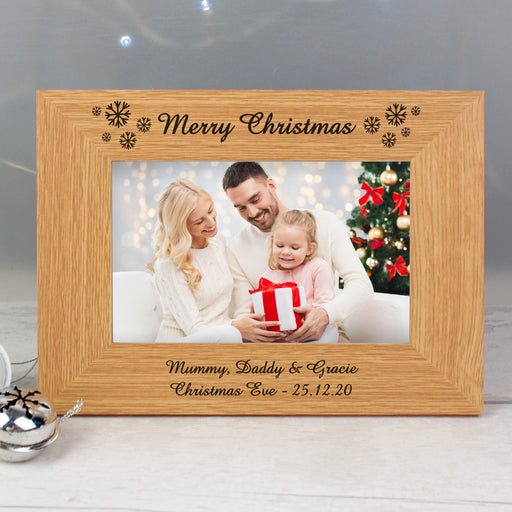 Personalised Oak Finish 6x4 Snowflake Christmas Photo Frame