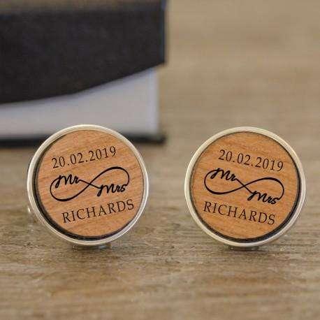 Personalised Mr and Mrs Infinity Wedding Wooden Cufflinks - Myhappymoments.co.uk