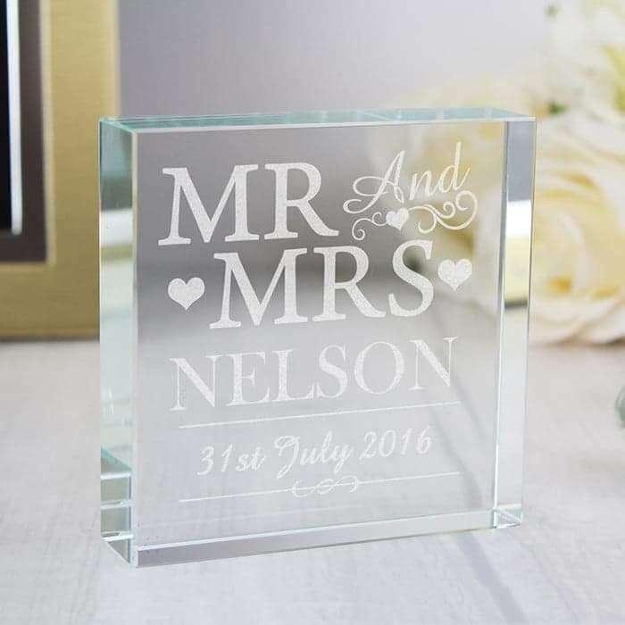 Personalised Mr & Mrs Large Crystal Token - Myhappymoments.co.uk