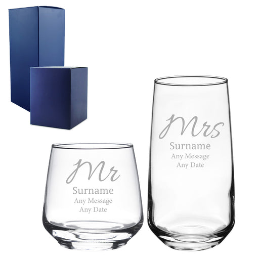 Engraved Mr and Mrs Whisky and Cocktail Set, Elegant Font Image 2