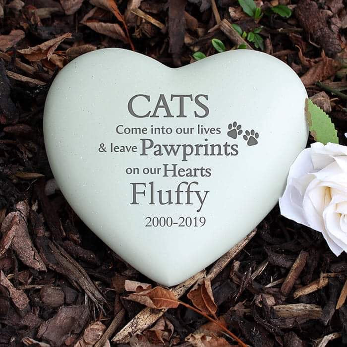 Personalised Cat Pawprints Heart Memorial - Myhappymoments.co.uk
