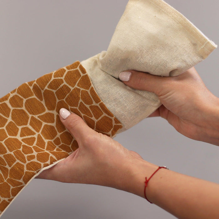 Lavender Natural Cotton and Juco Eye Pillow in Gift Box - Madagascar Giraffe